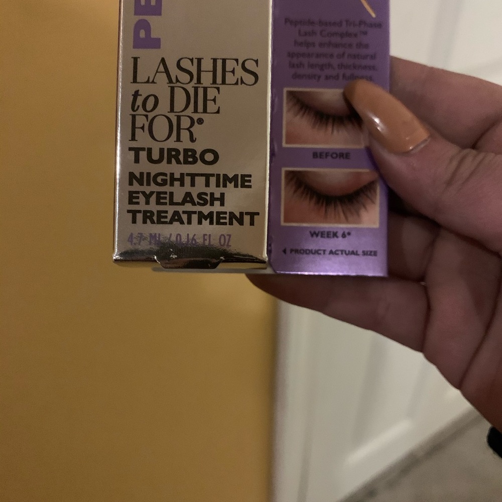 Peter Thomas Roth LashesToDieFor - Picture 2 of 5